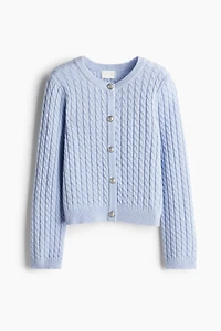 Chandail en tricot torsadé
