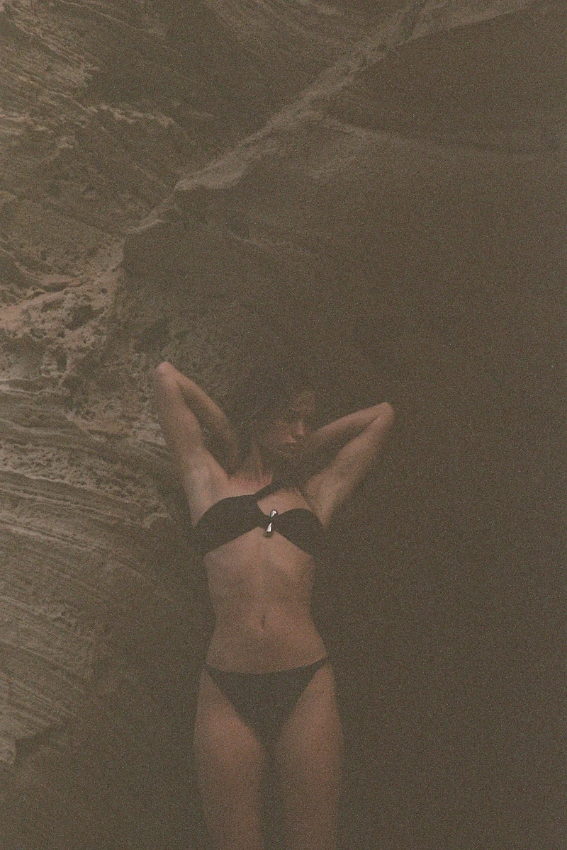 Twisted-Detail Bikini Bottoms