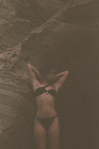 Twisted-Detail Bikini Bottoms