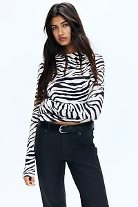 Haut à effet drapé