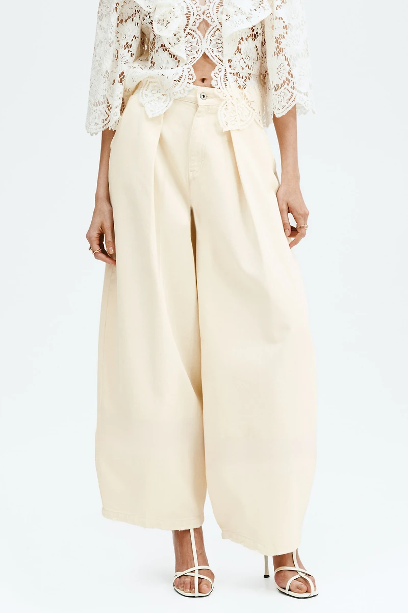 Jean taille classique jambes tonneau