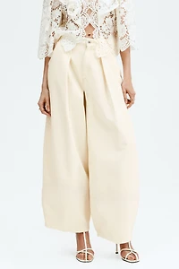 Jean taille classique jambes tonneau