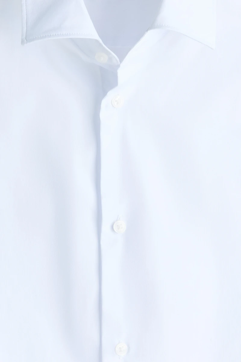 Chemise extensible près du corps