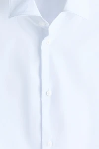 Chemise extensible près du corps