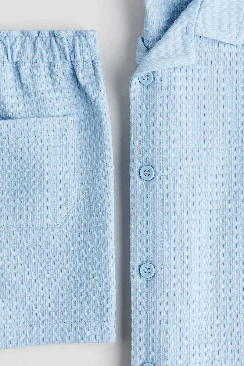 2-Piece Shirt and Shorts Set