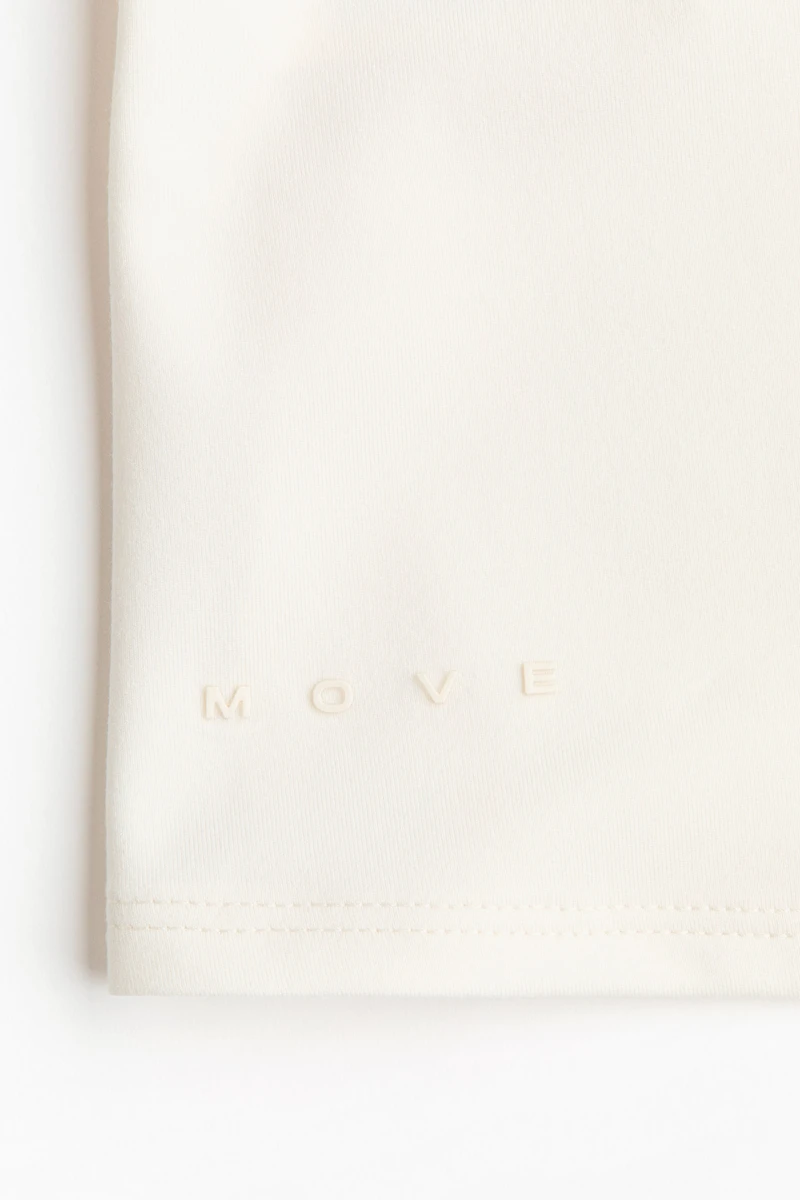 Sports Shirt with DryMove™