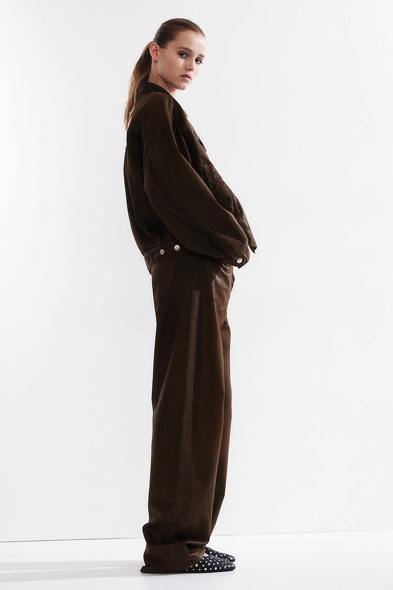 Pantalon en sergé enduit