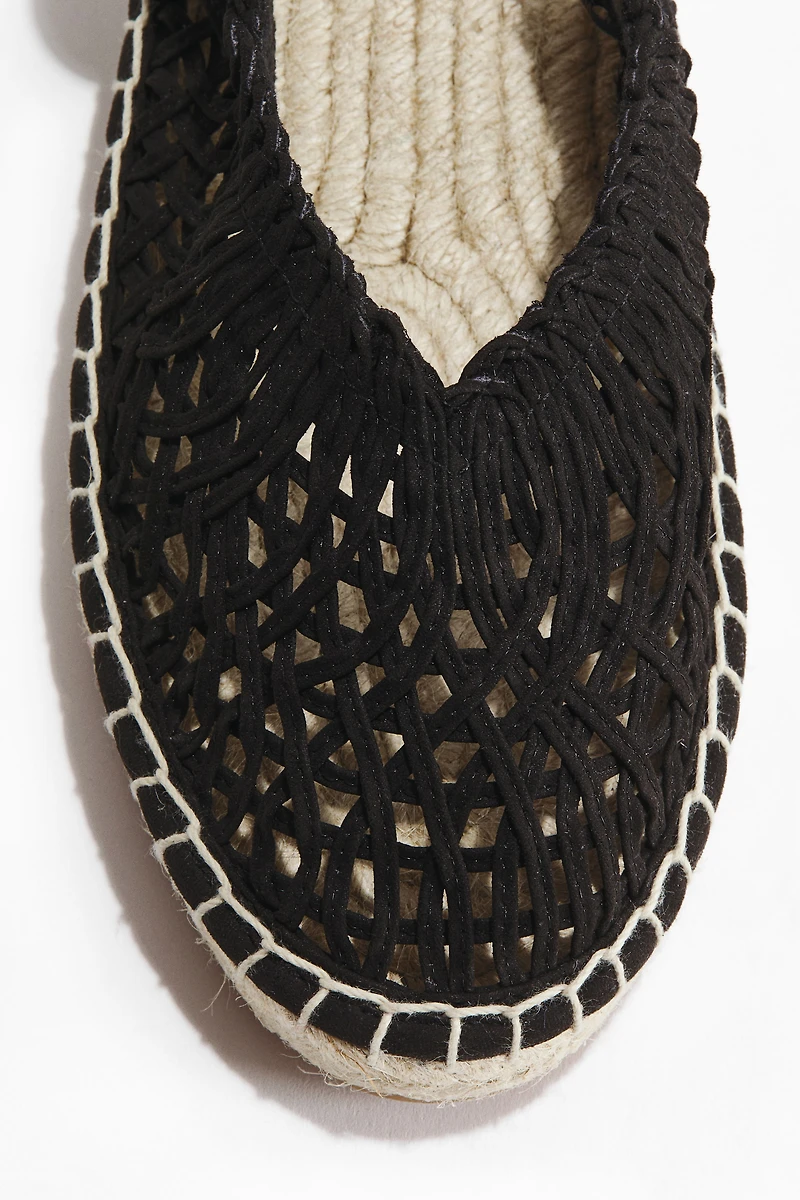 Espadrilles à lanières entrecroisées