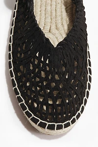 Espadrilles à lanières entrecroisées