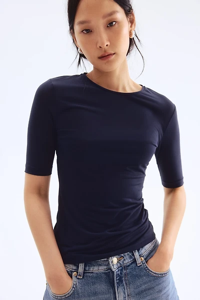 Fitted T-Shirt