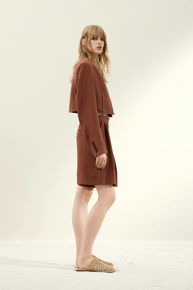 Cropped Linen-Blend Blazer