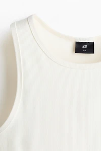 Camisole côtelée près du corps