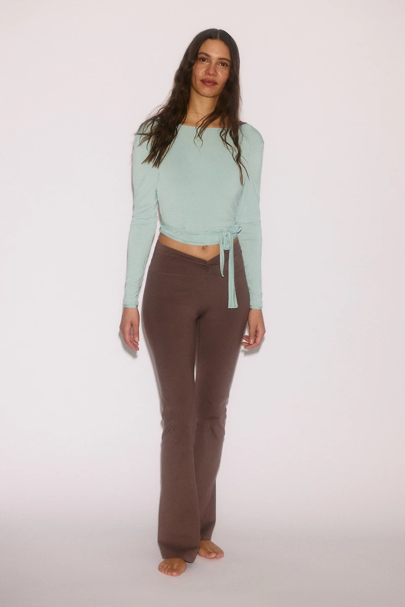 Cropped Long-Sleeved Yoga Top