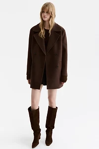 Manteau à fermeture croisée