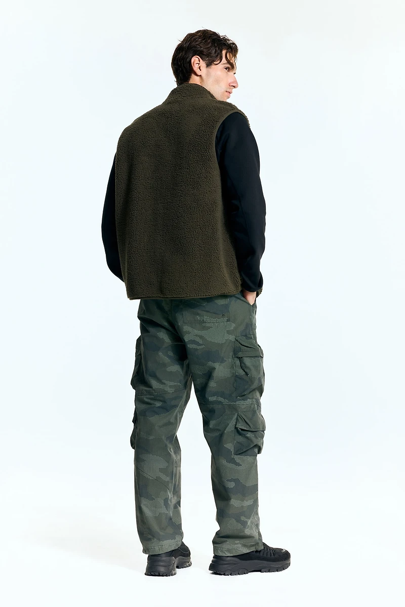 Regular-Fit Teddy Fleece Sports Vest