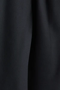 Loose-Fit Tailored Pants