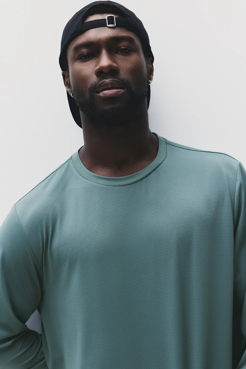 Long-Sleeved Sports Shirt with DryMove™