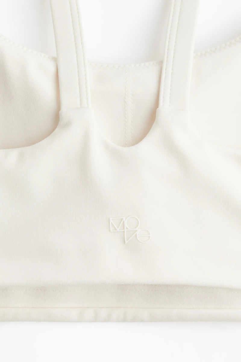 Medium Support Sports Bra with SoftMove™
