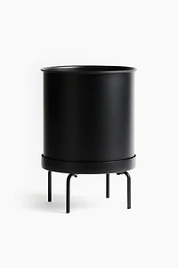 Large Plant Pot on Stand