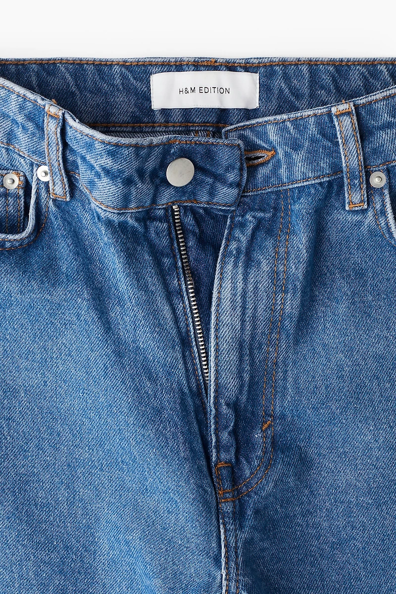 Straight Jeans