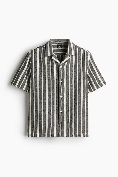 Chemise texturée coupe classique à col cubain