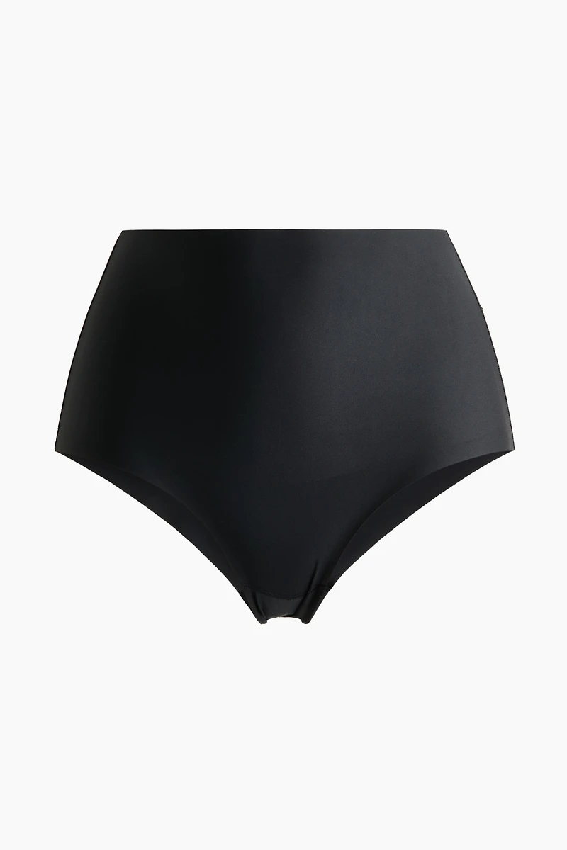 Medium Shape Microfiber Briefs