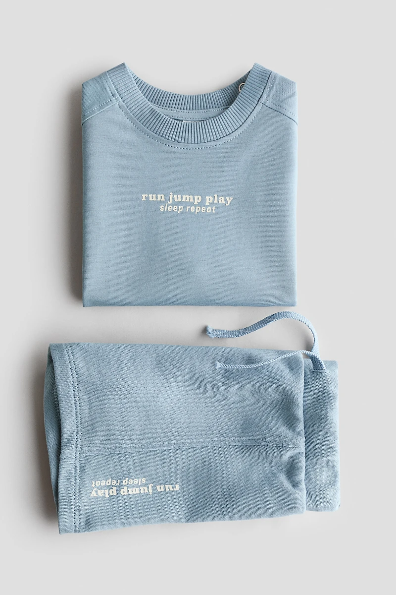 2-Piece T-Shirt and Shorts Set