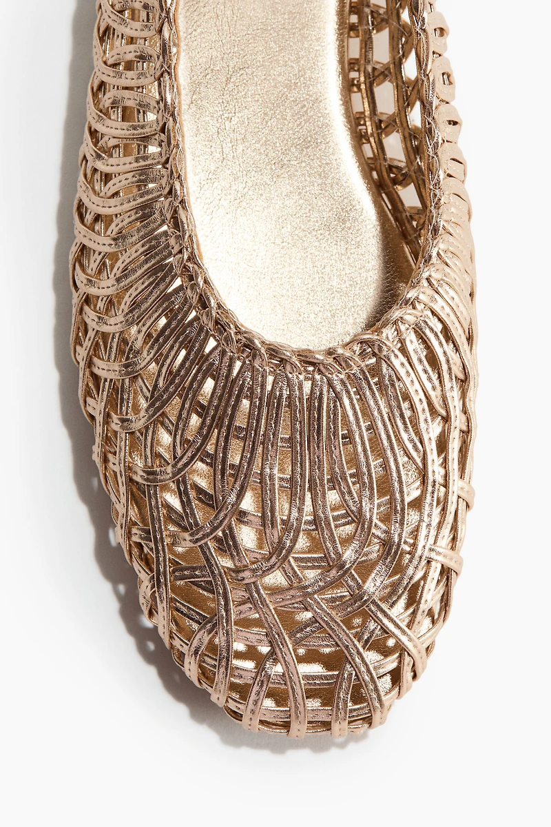 Ballerines à effet tressé