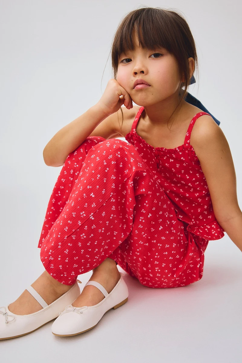 2-Piece Ruffle-Trimmed Seersucker Set