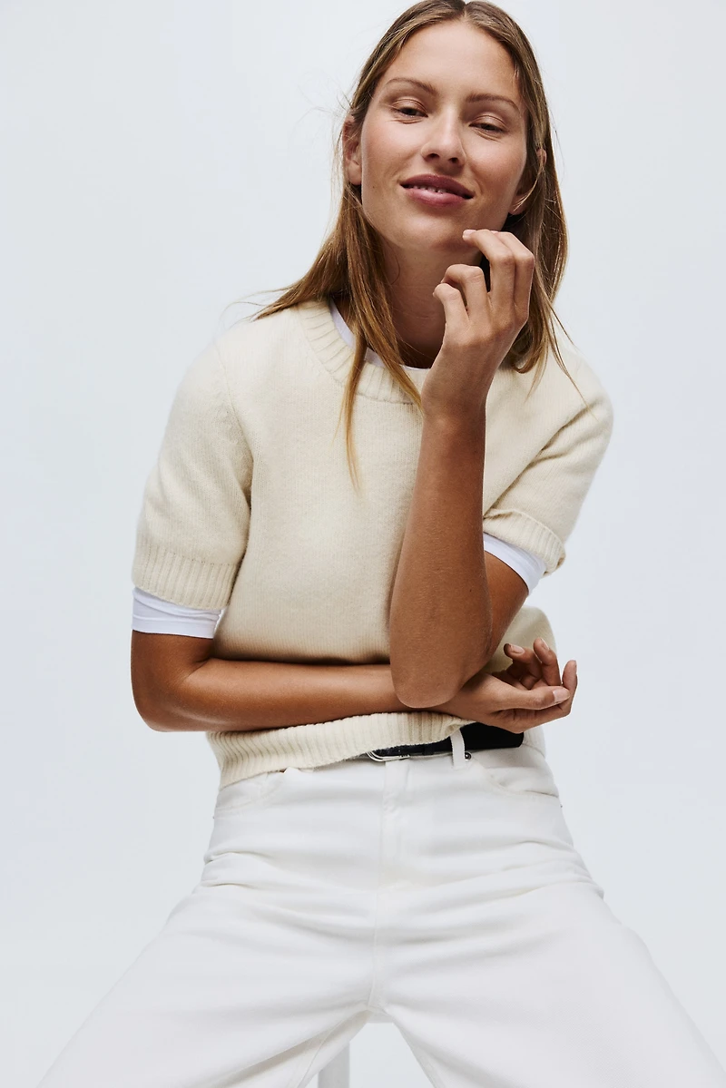 Short-Sleeved Sweater