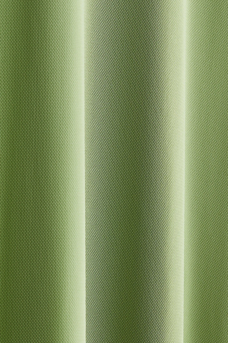 Robe à bretelles fines en filet