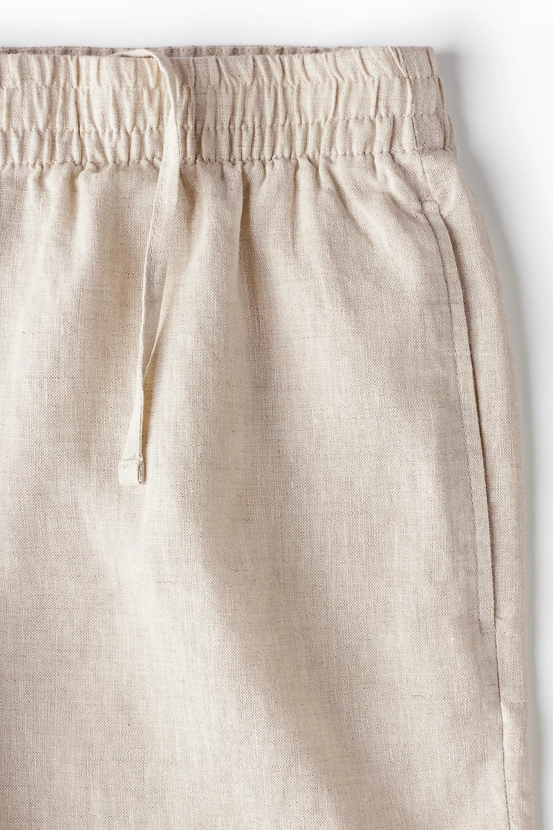 Relaxed-Fit Linen Shorts