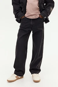 Loose Fit Jeans