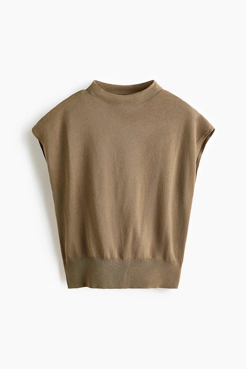 Cap-Sleeved Fine-Knit Top
