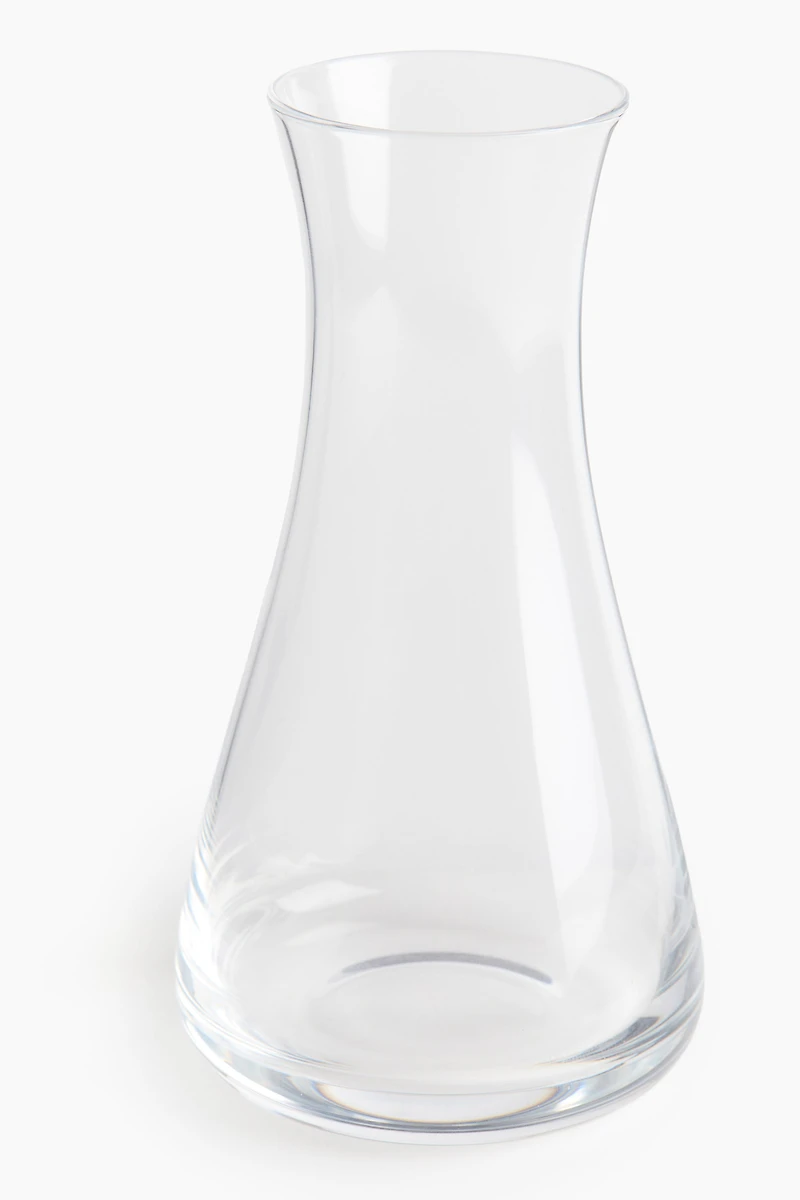 Petite carafe en verre