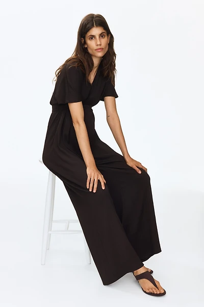 MAMA Short-sleeved tie-belt jumpsuit