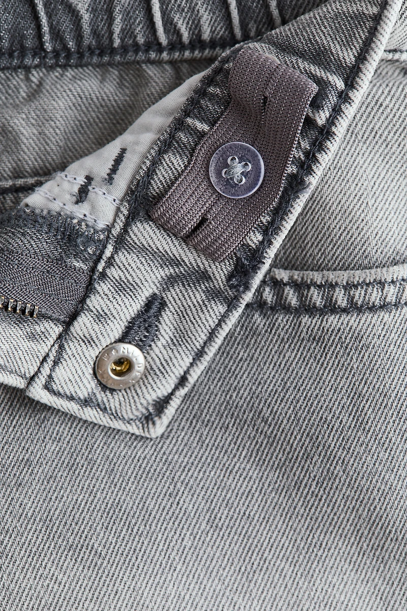 Loose-Fit Denim Shorts