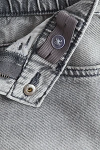 Loose-Fit Denim Shorts