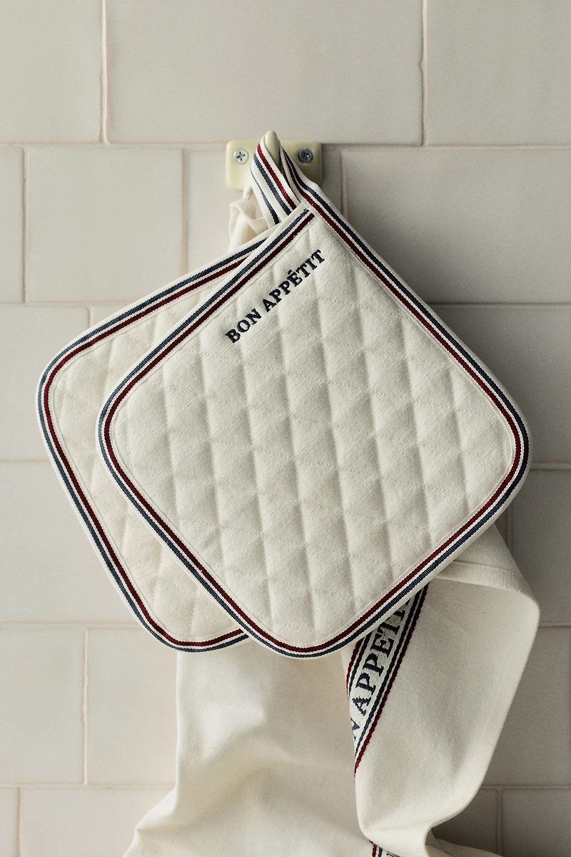 2-Pack Quilted Pot Holders