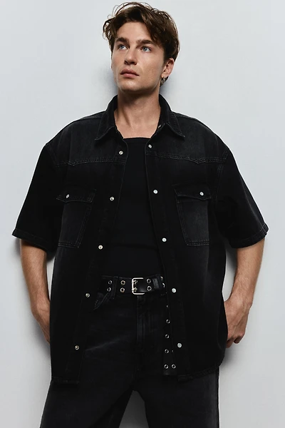 Loose-Fit Short-Sleeved Denim Shirt