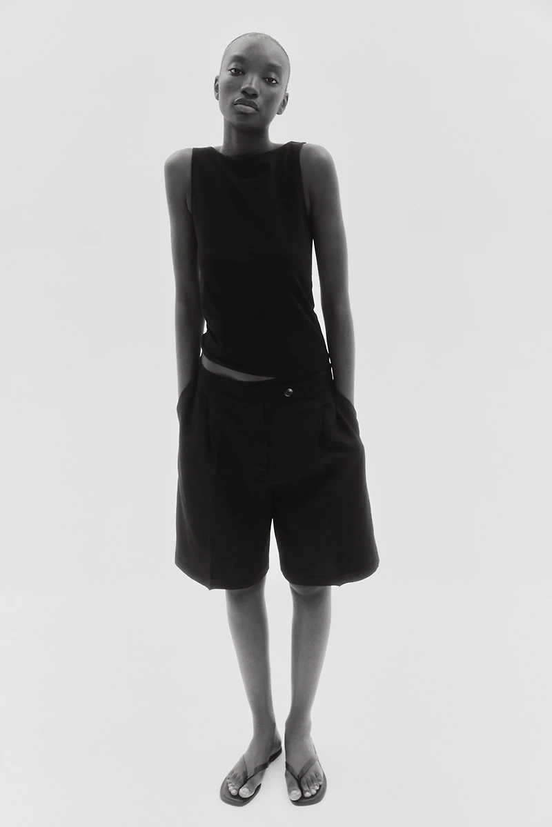 Boat-Neck Sleeveless Top