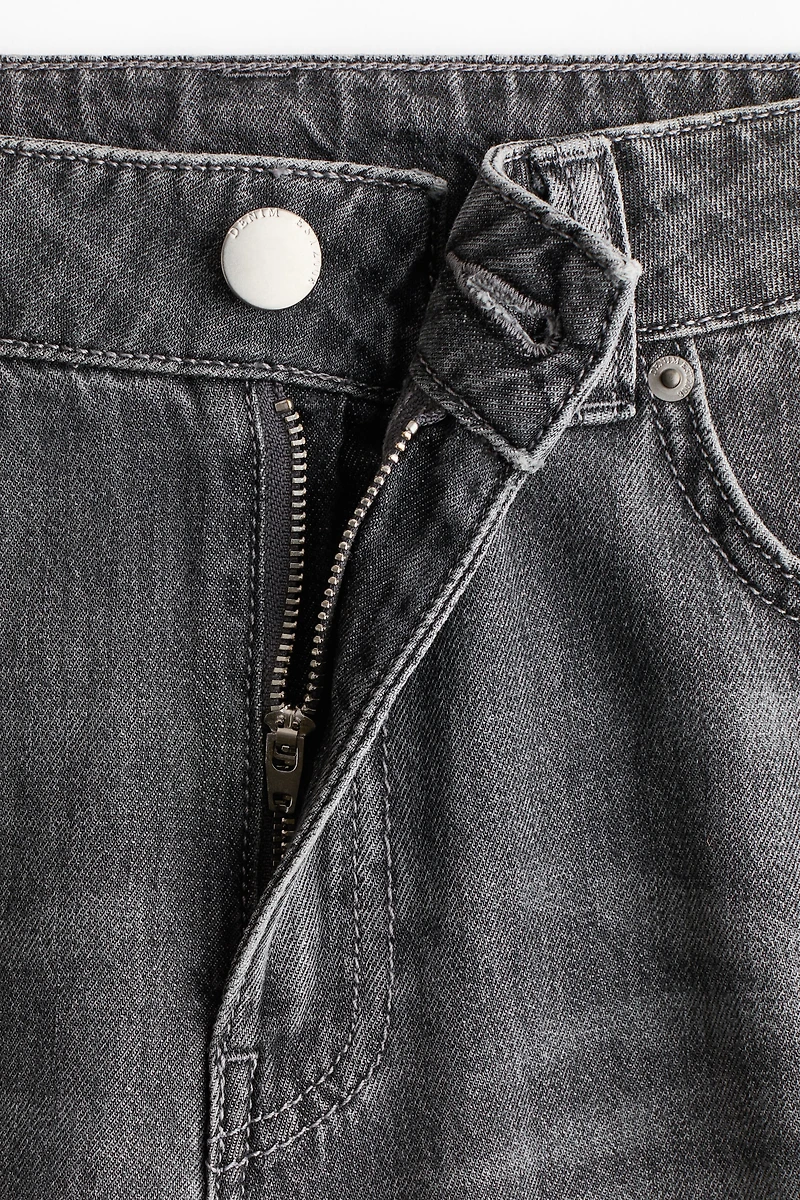 Wide-Leg Regular Waist Jeans