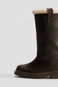 Bottes à mi-mollet chaudement doublées