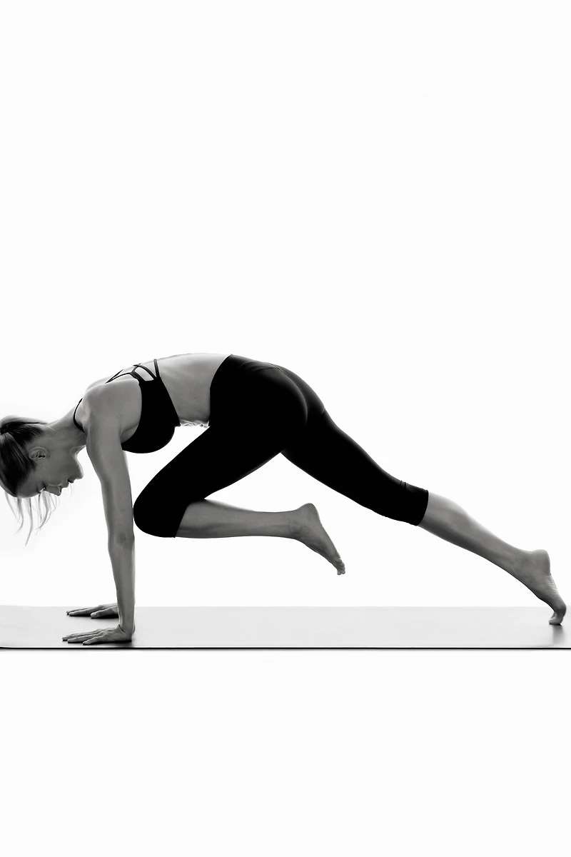 Capri Leggings with SculptMove™