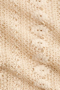 Blouse volantée en dentelle