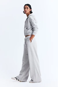 Sports Sweatpants with DryMove™