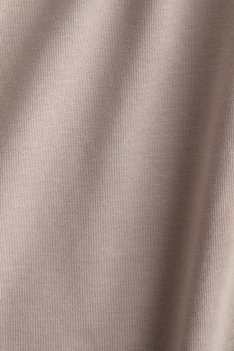 Fitted T-Shirt