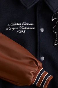 Veste de baseball avec applications
