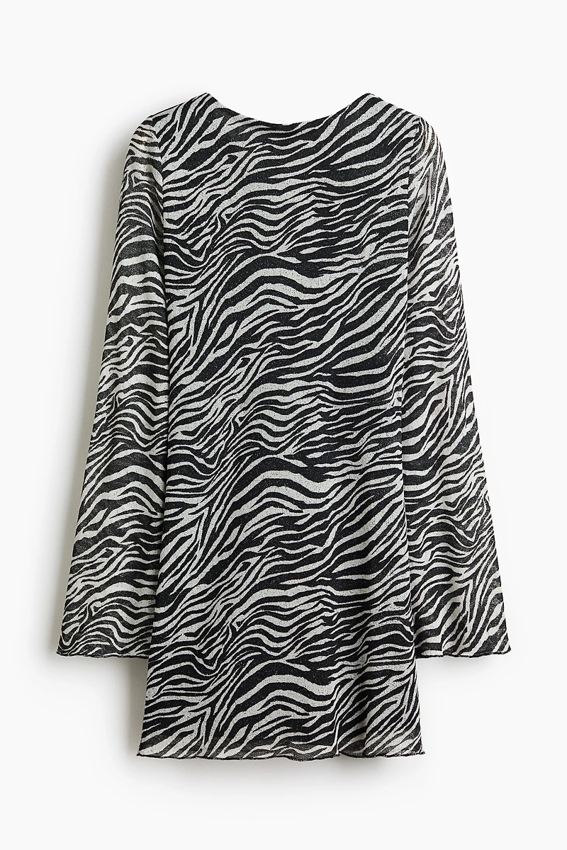 Robe imprimée avec liens à nouer au dos