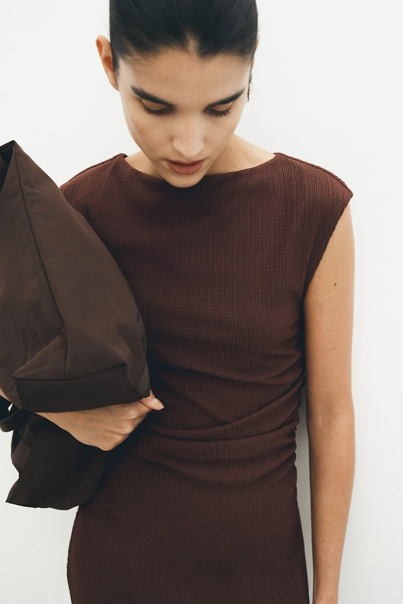 Cap-Sleeved Crinkled Dress